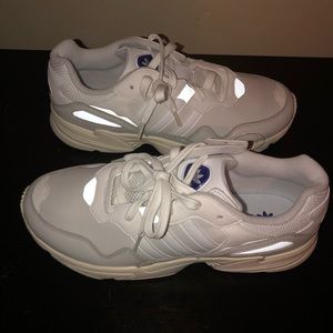 ADiDAS YUNG-96 SHOES